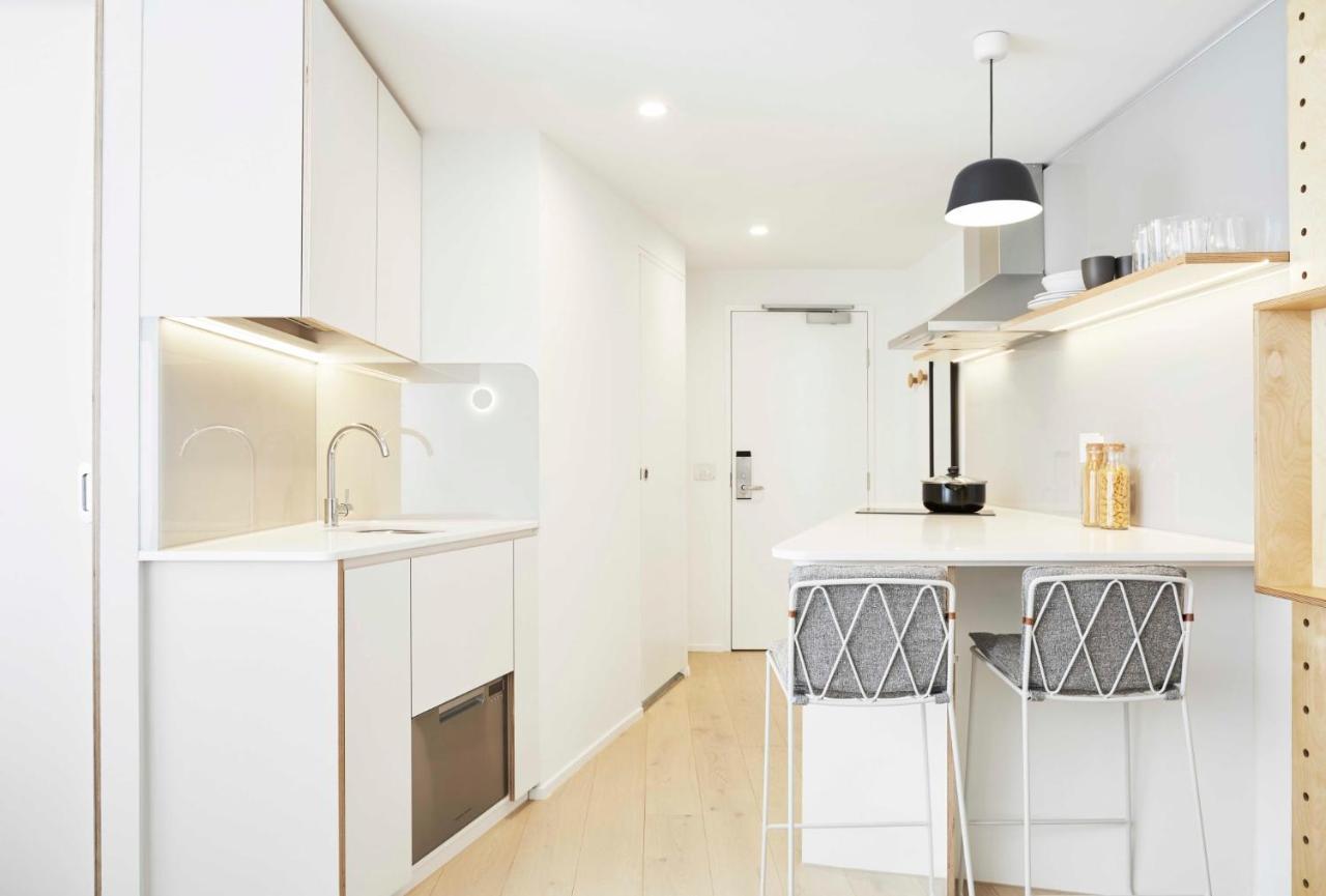 Modern City Living Studio Apartments At Franklin Near Melbourne City Centre Buitenkant foto